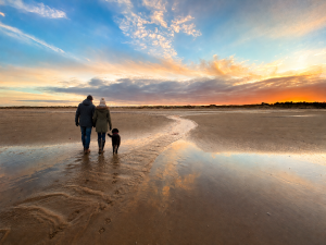 winter_pitch_beach_walking_resize