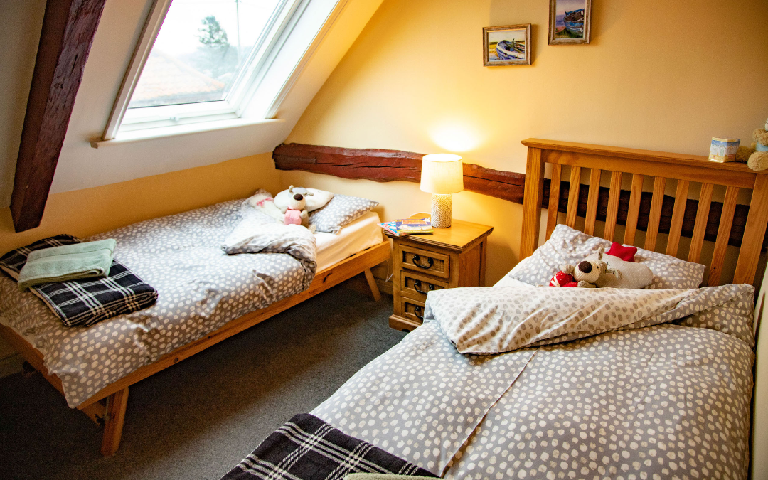 Norfolk Coastal Cottages, The Old Barn a cute and cosy twin room suitable for young children
