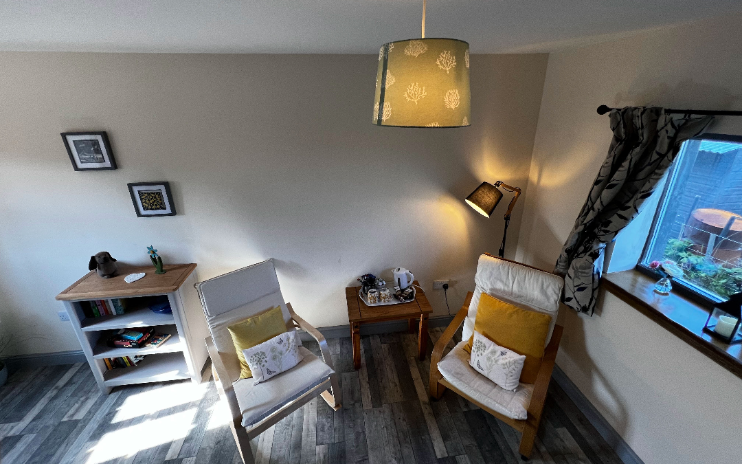 Norfolk Accommodation, The Hayloft B&B room with downstairs area for relaxing 