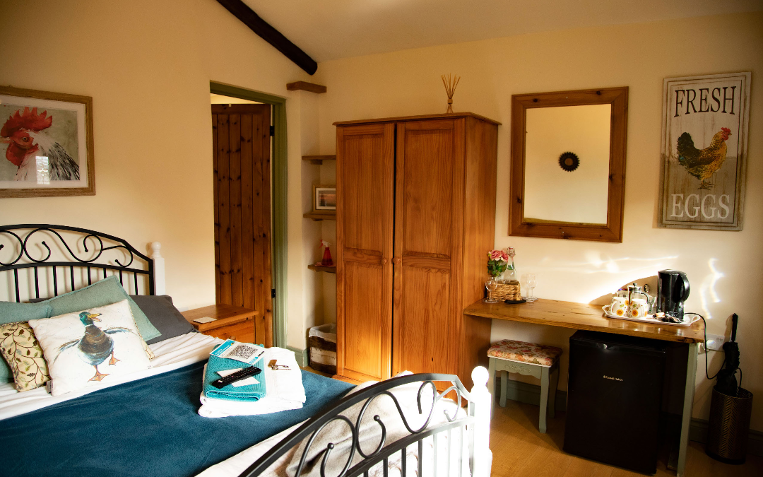 Norfolk Accommodation, The Roost is the perfect cottage room for couples