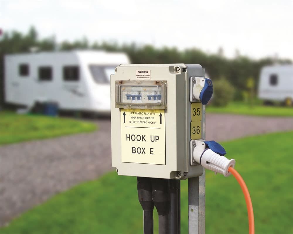 Using an electric hook-up at the campsite -  - Camping